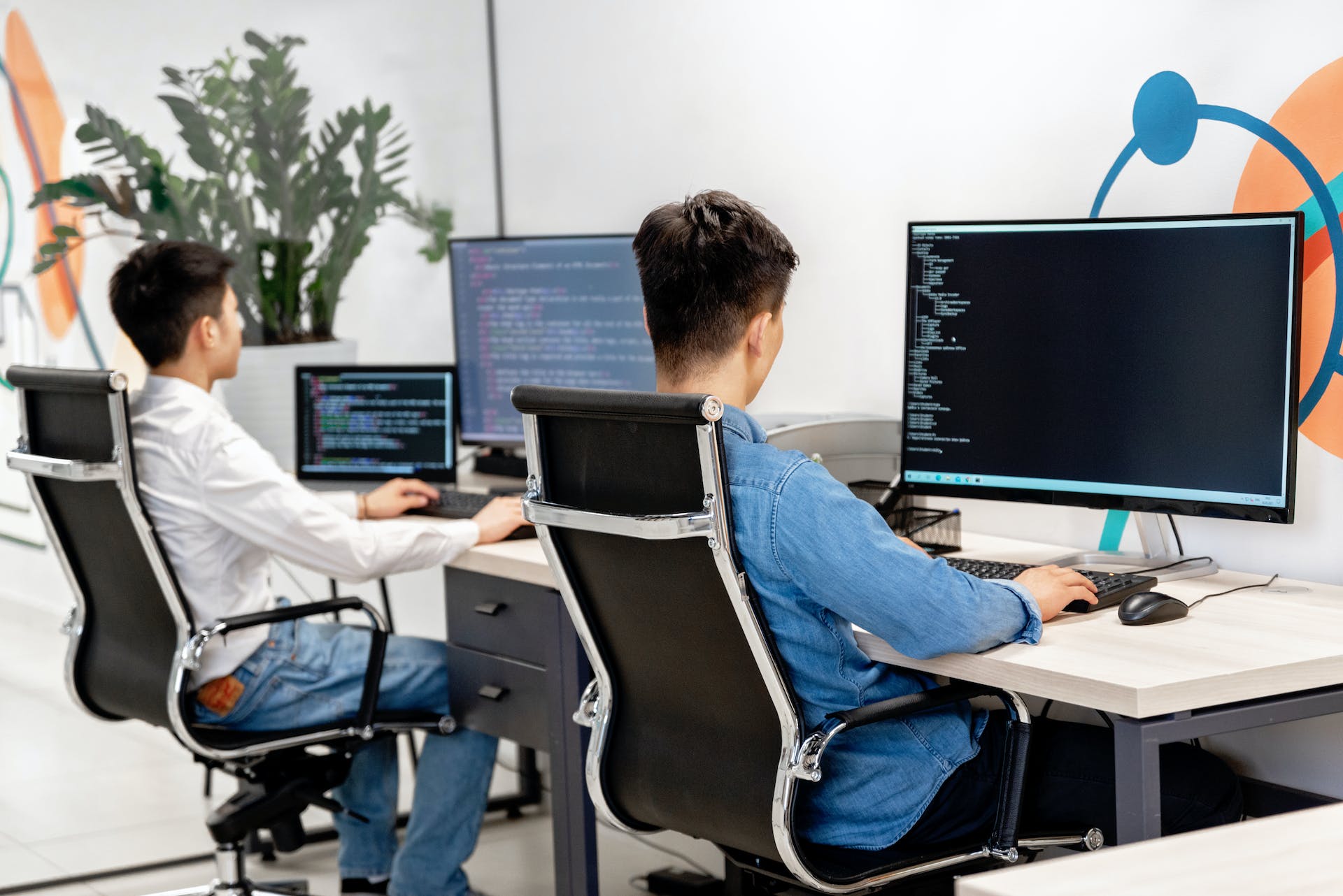 Unleashing Global Triumph: The OSINT and BI Symphony for Small and Medium Enterprises